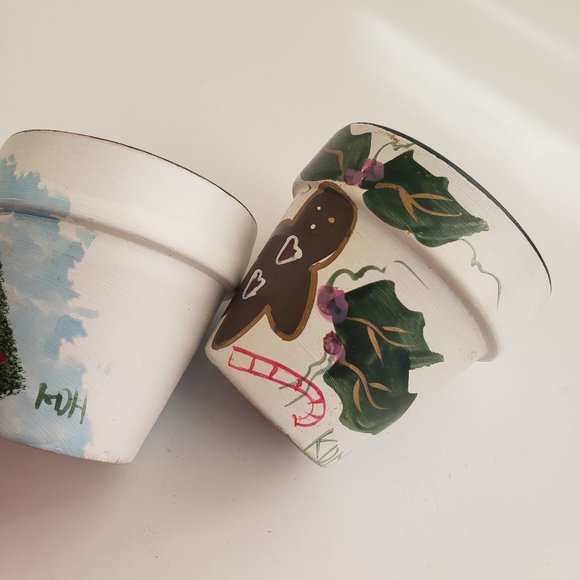 Set of 2 Hand-Painted Terra Cotta Pots & Candles - Snowman and Ginger Bread Man - Picture 2 of 4